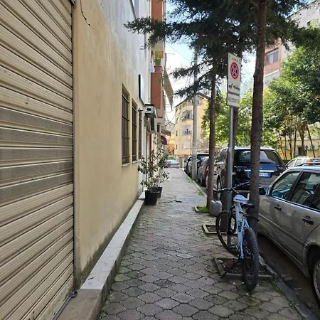 Micasatucasa Tirana