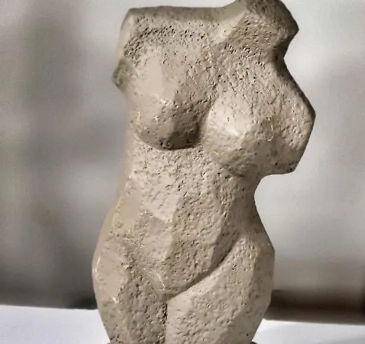 Micasatucasa * Tirana