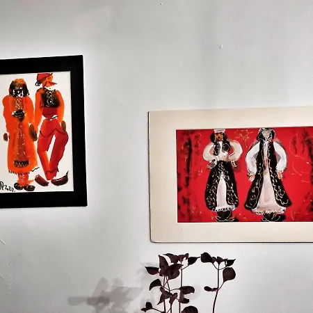 Micasatucasa טיראנה